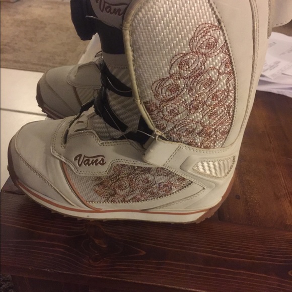 Snowboard Boots